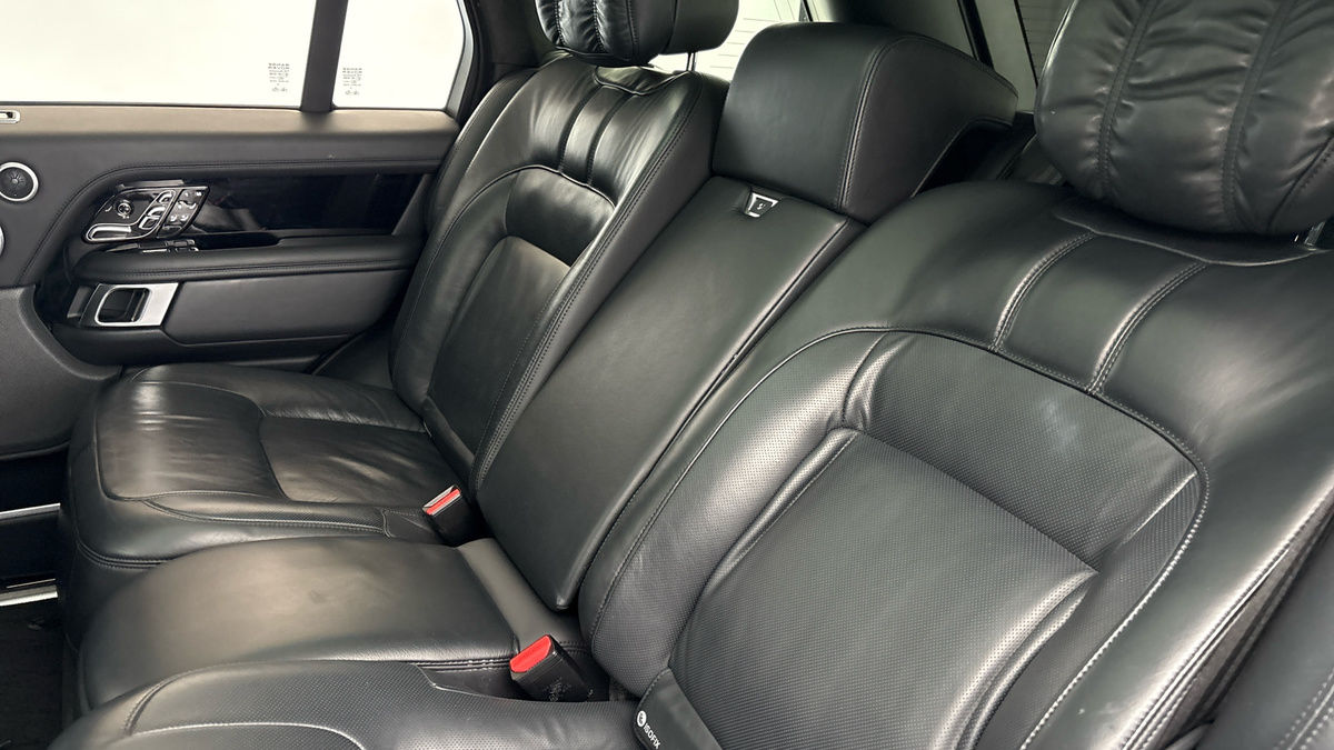 Land Rover Range Rover Image 8
