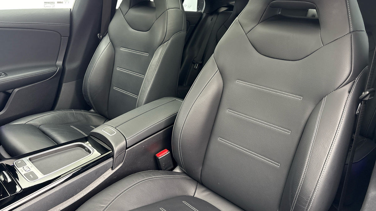 Mercedes-Benz CLA Image 7