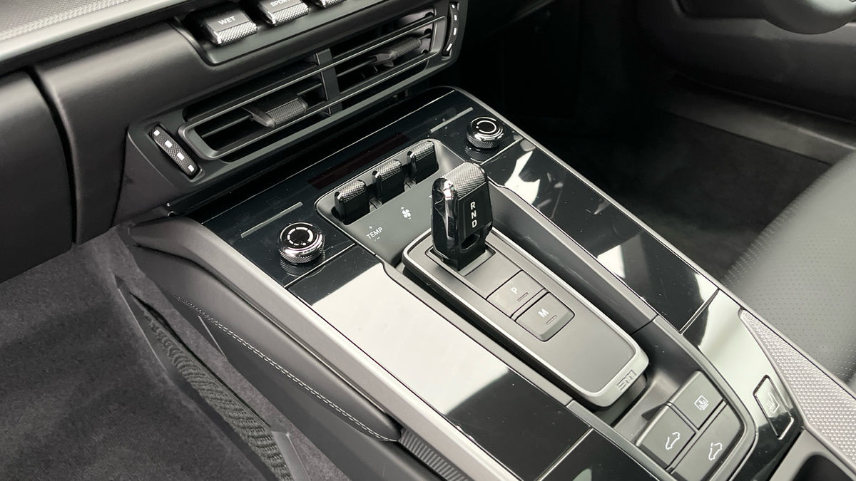 Porsche 911 Image 9