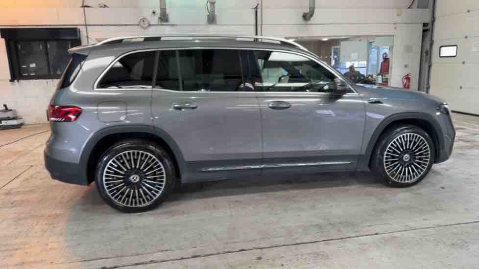 More views of Mercedes-Benz EQB