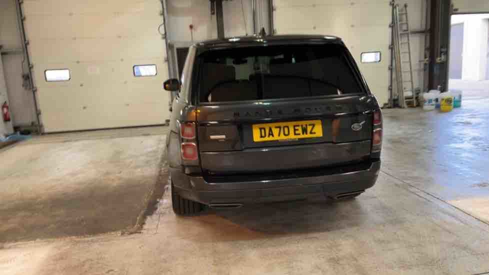 More views of Land Rover Range Rover