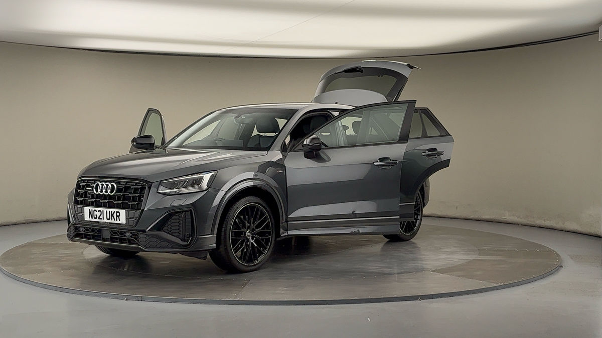 More views of Audi Q2