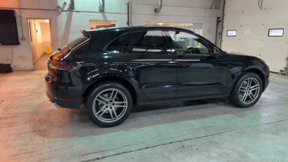 More views of Porsche Macan