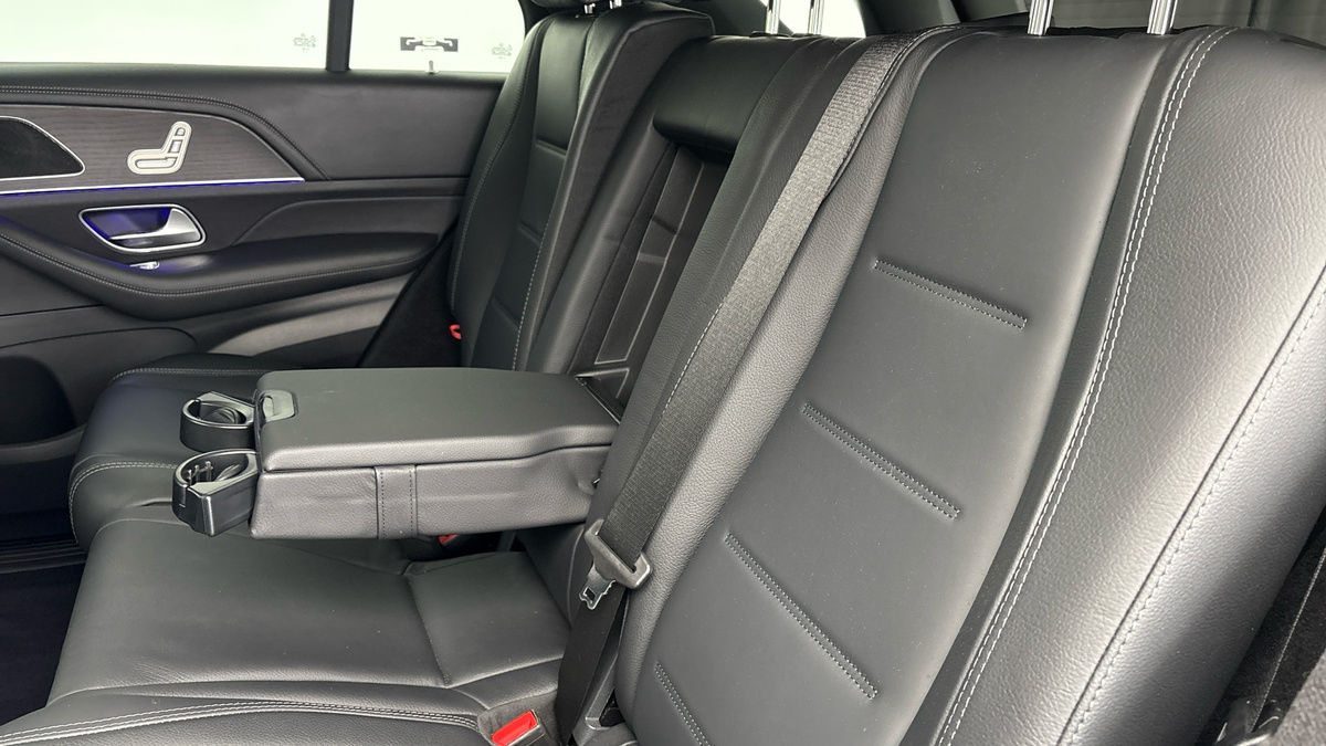 Mercedes-Benz GLE Image 9