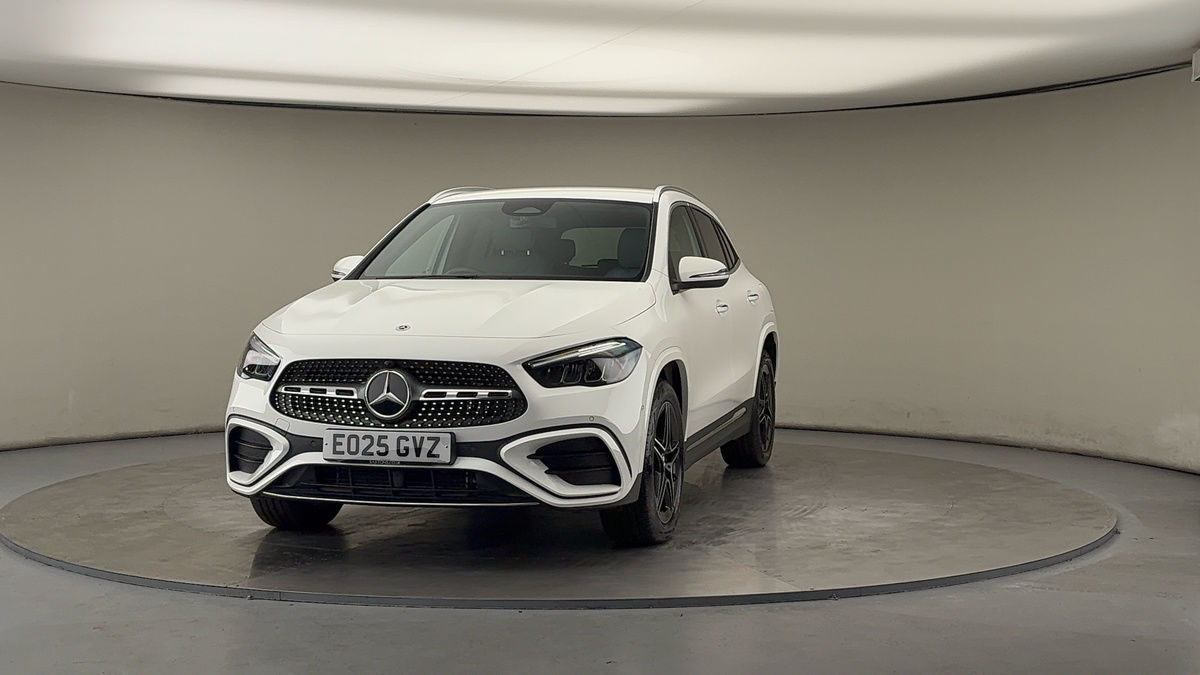 More views of Mercedes-Benz GLA
