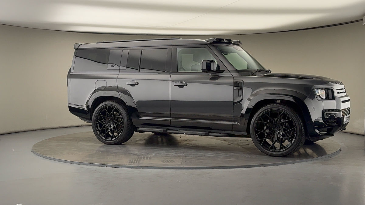 More views of Land Rover Defender 130