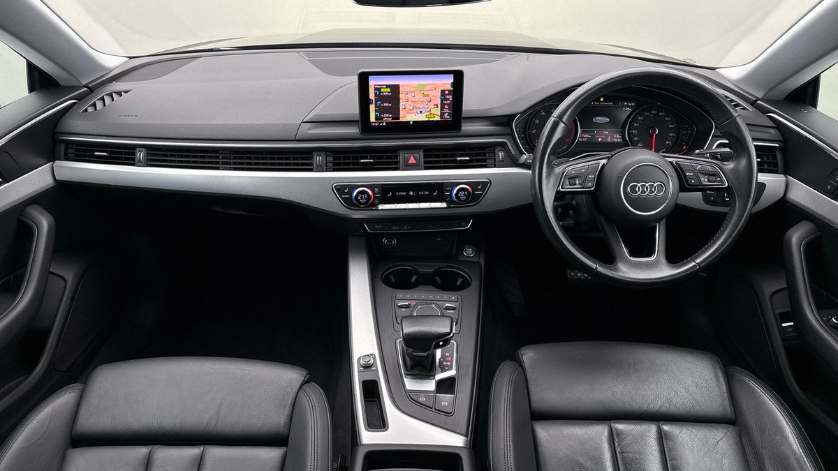 Audi A5 Image 12