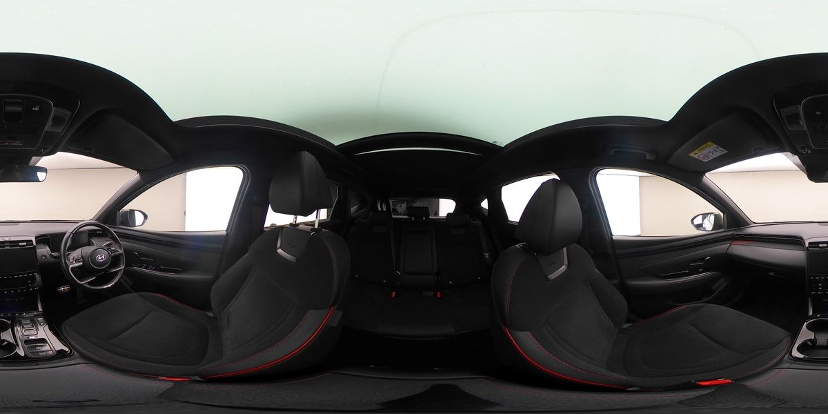 More views of Hyundai TUCSON