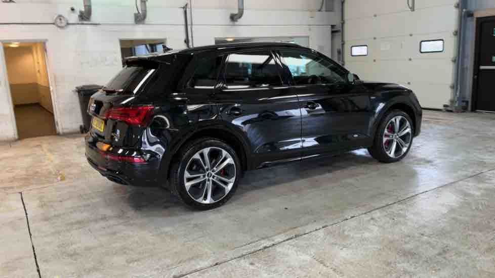 More views of Audi Q5