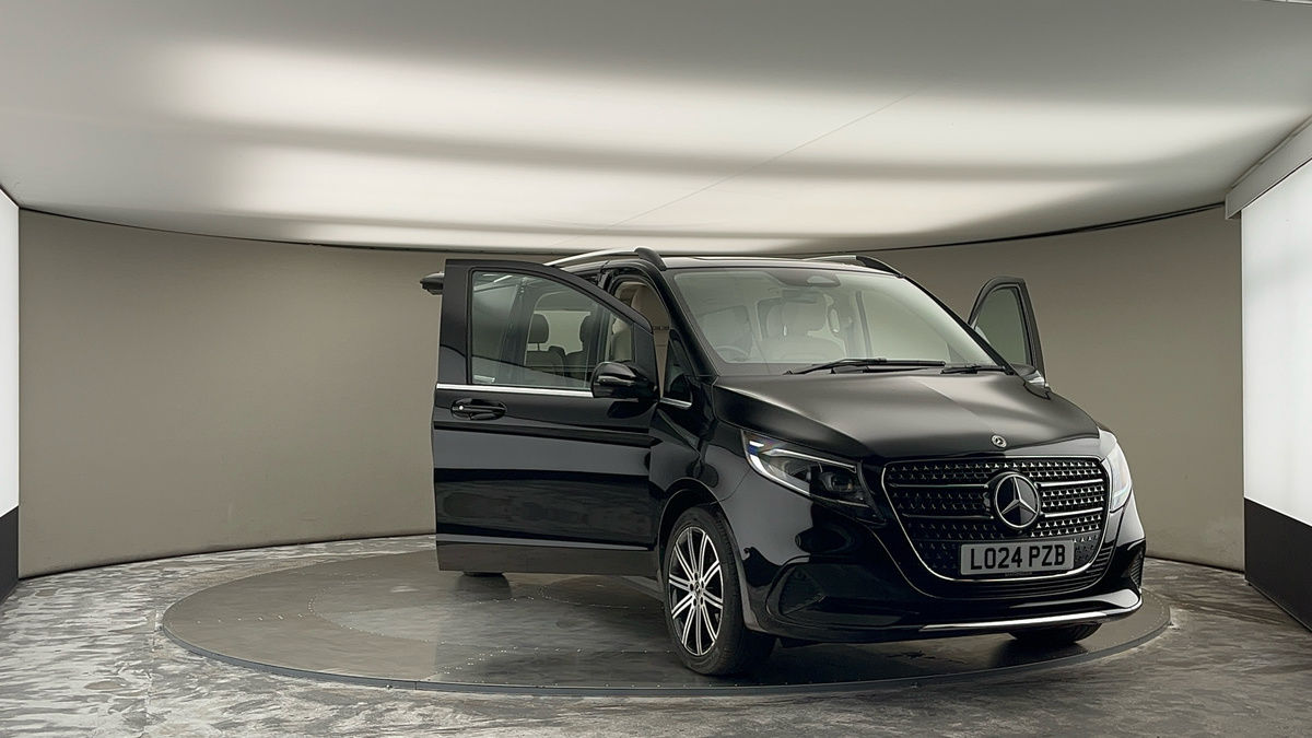 More views of Mercedes-Benz V Class