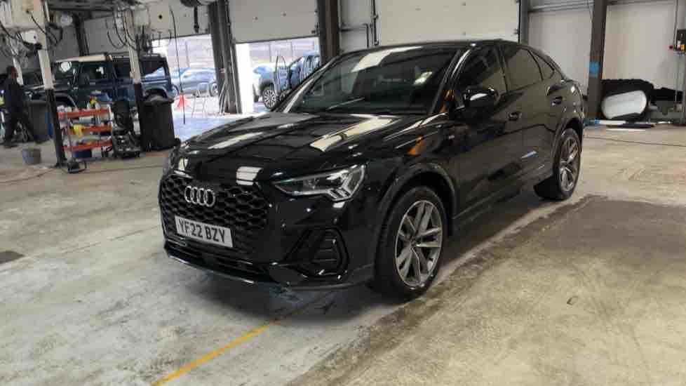 More views of Audi Q3