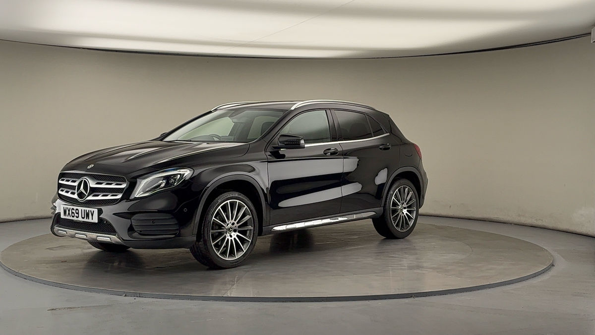 More views of Mercedes-Benz GLA