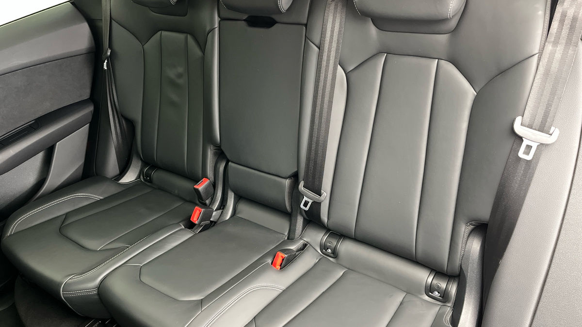Audi Q8 Image 8
