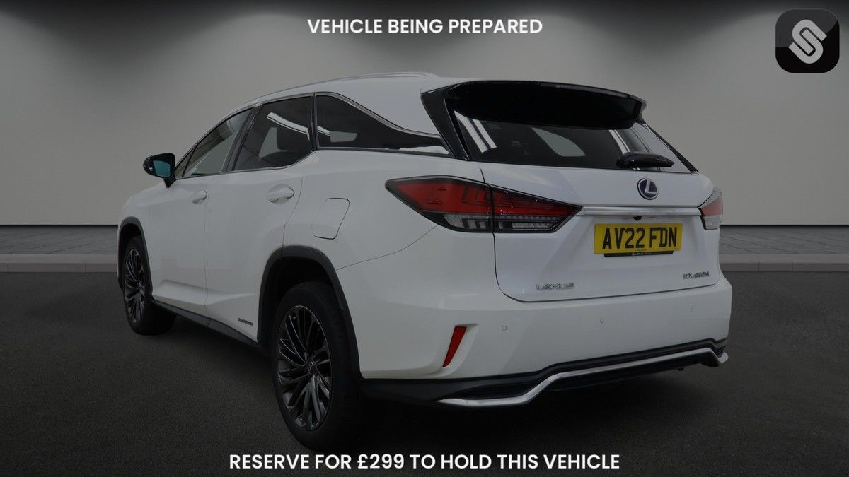 Lexus RX L Image 3