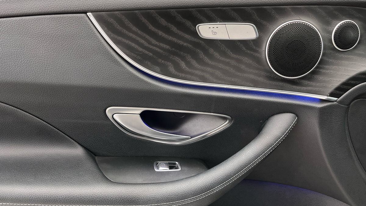 Mercedes-Benz E Class Image 19