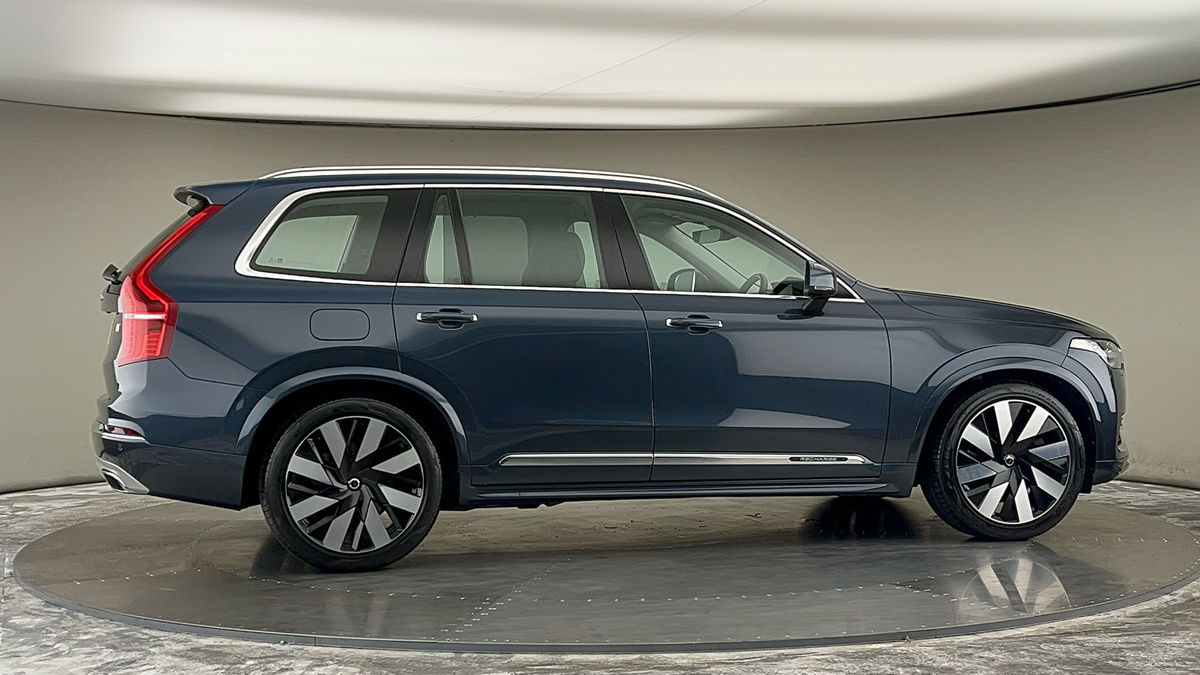 More views of Volvo XC90