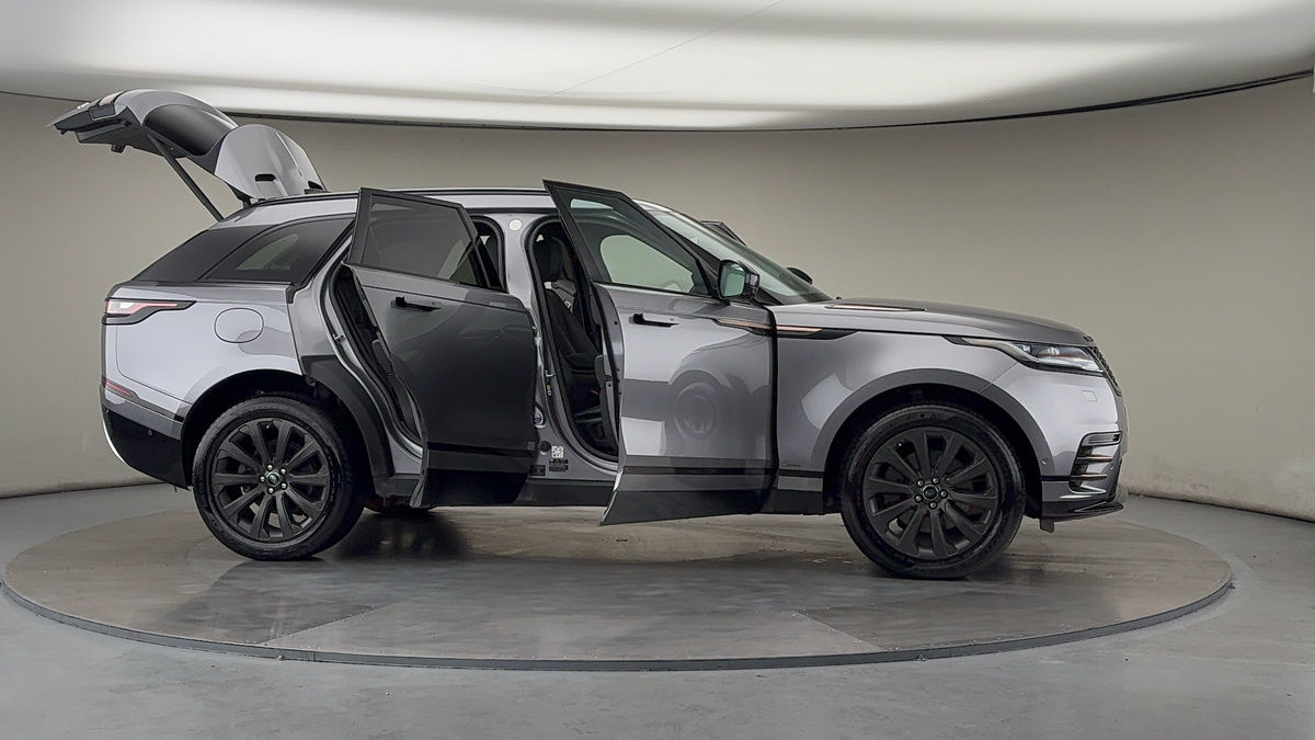 More views of Land Rover Range Rover Velar