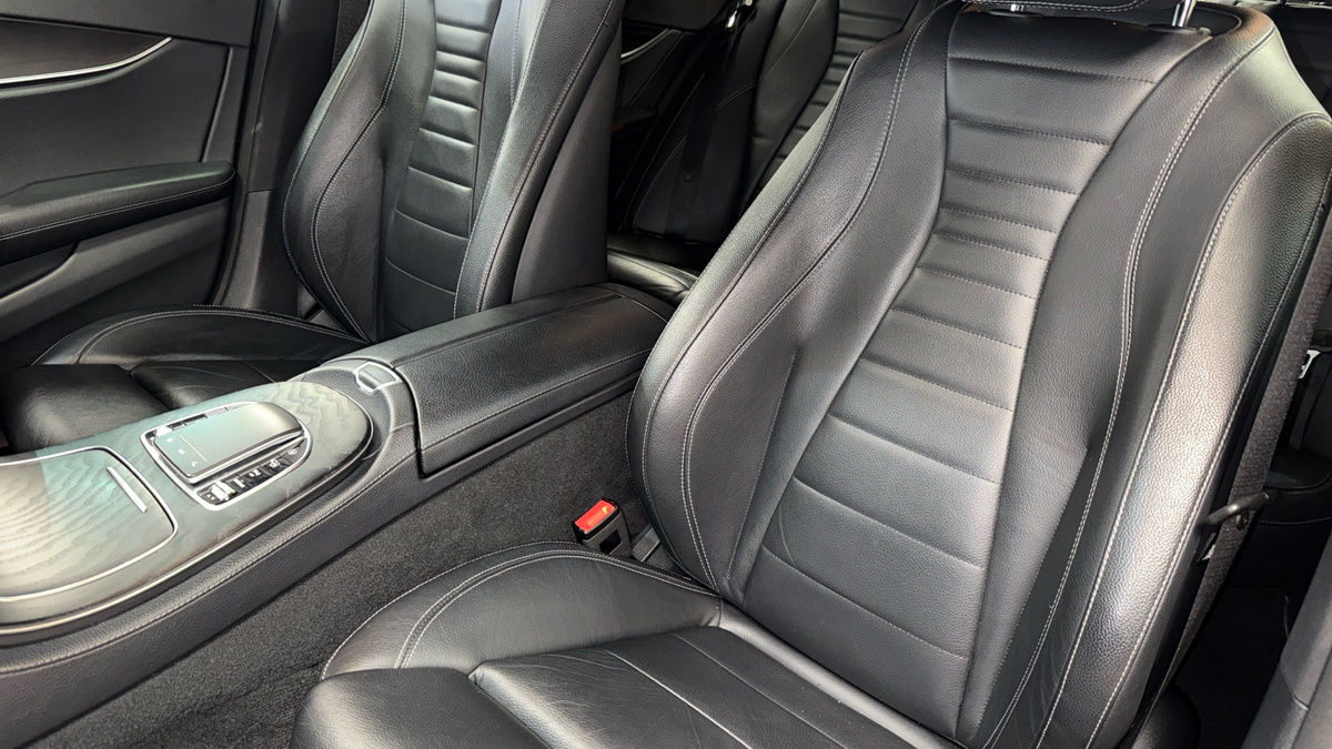 Mercedes-Benz E Class Image 6