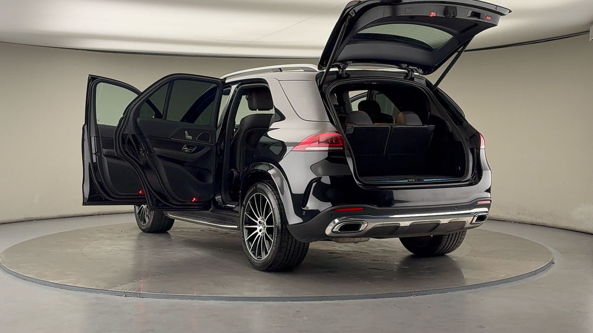 Mercedes-Benz GLE Image 23