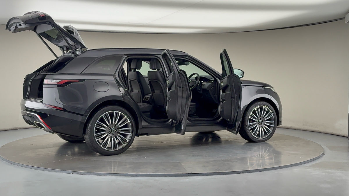 More views of Land Rover Range Rover Velar