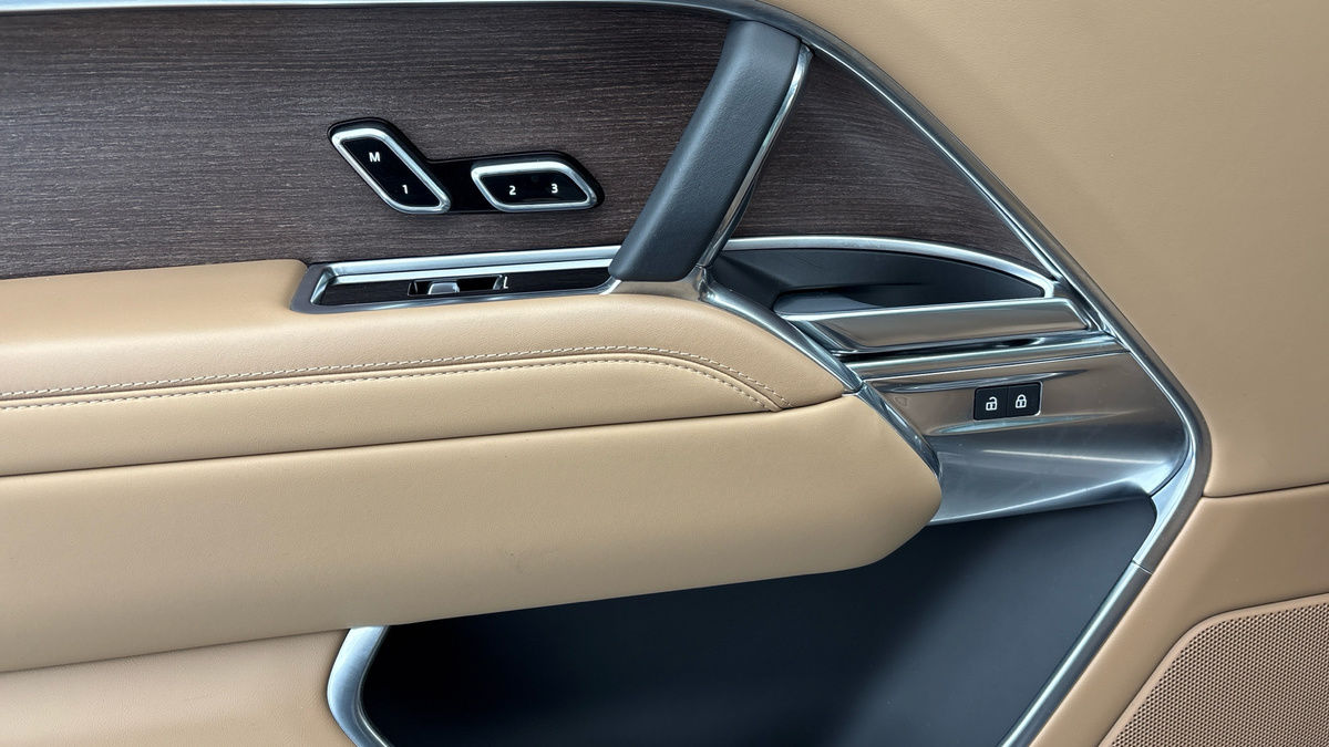 Land Rover Range Rover Image 19