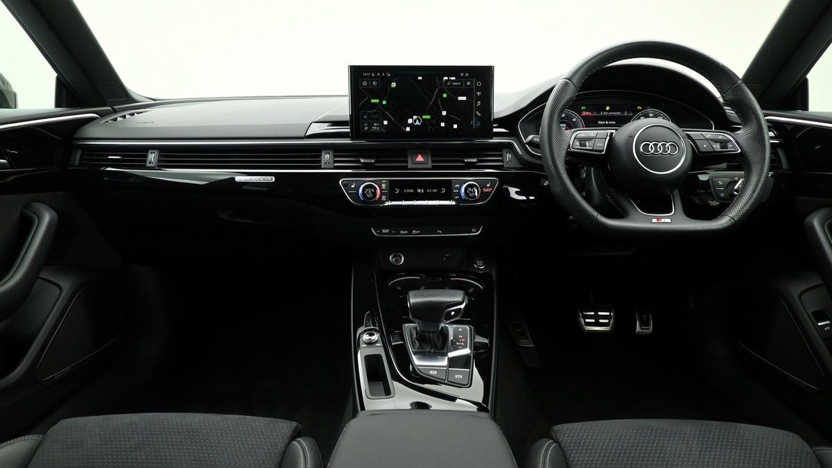 Audi A5 Image 17