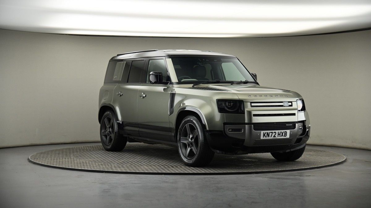 More views of Land Rover Defender 110