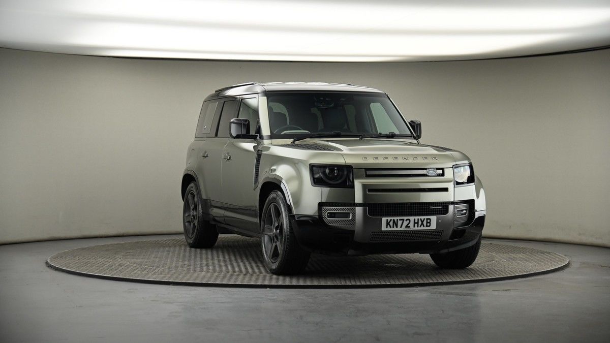 More views of Land Rover Defender 110