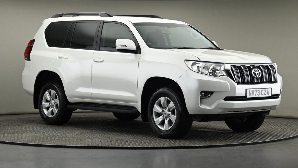 Toyota Land Cruiser Image 15