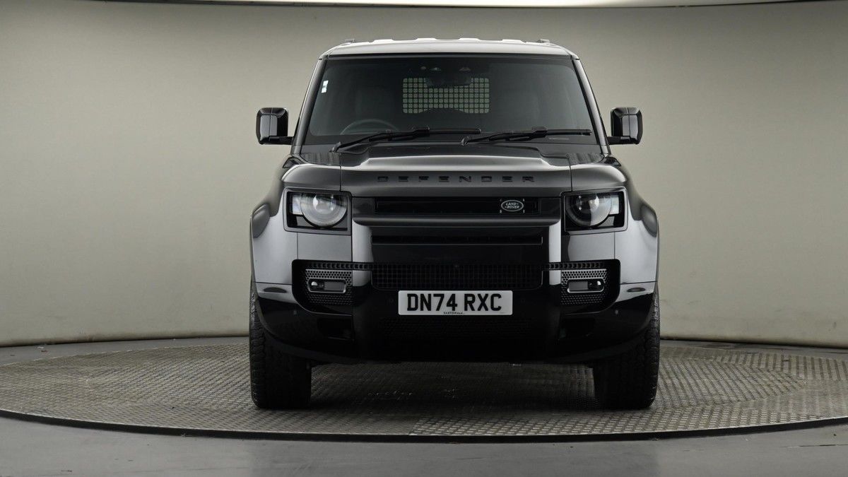 Land Rover Defender 90 Image 5