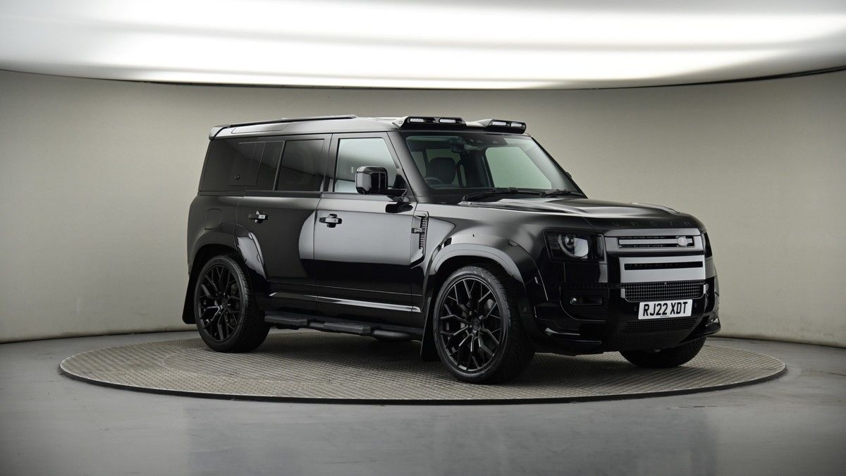 More views of Land Rover Defender 110