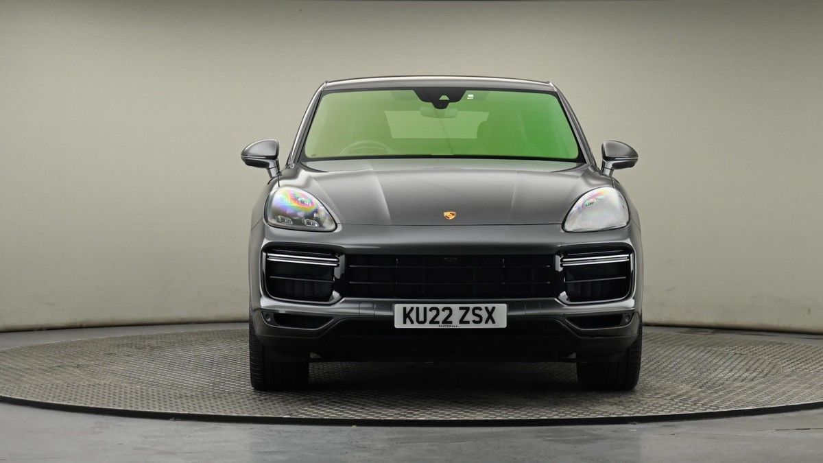 Porsche Cayenne Image 7