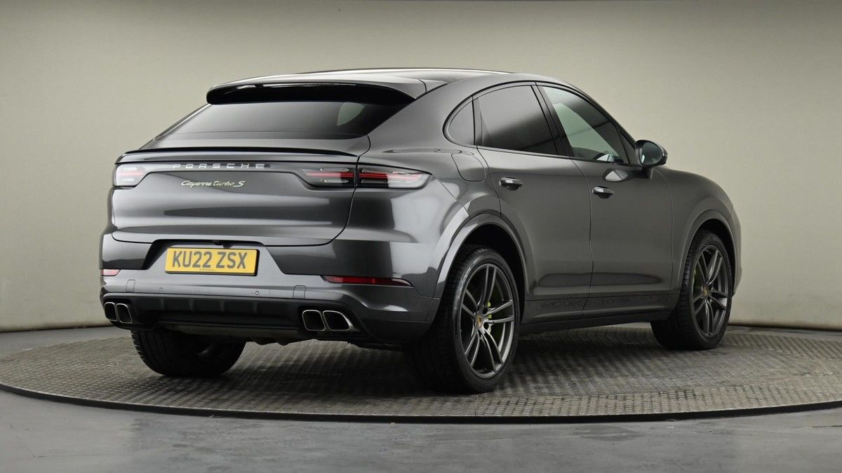 Porsche Cayenne Image 33