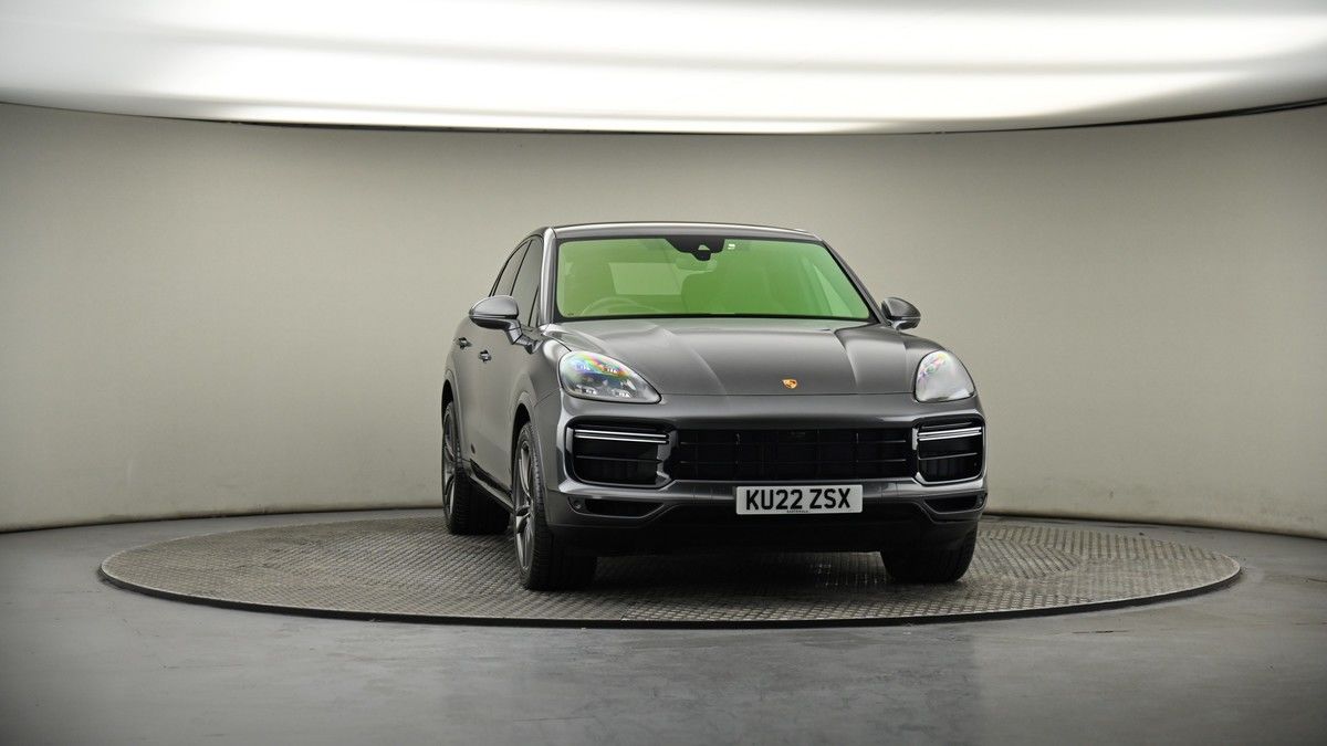 More views of Porsche Cayenne