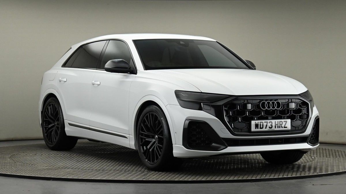 Audi SQ8 Image 20