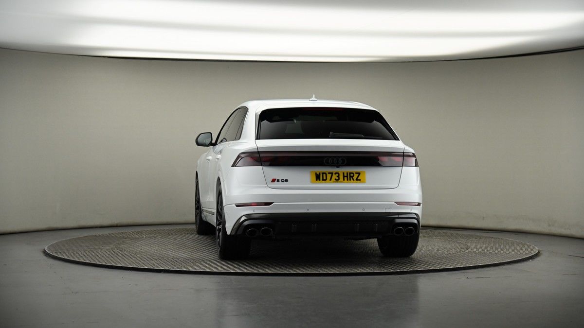 More views of Audi SQ8