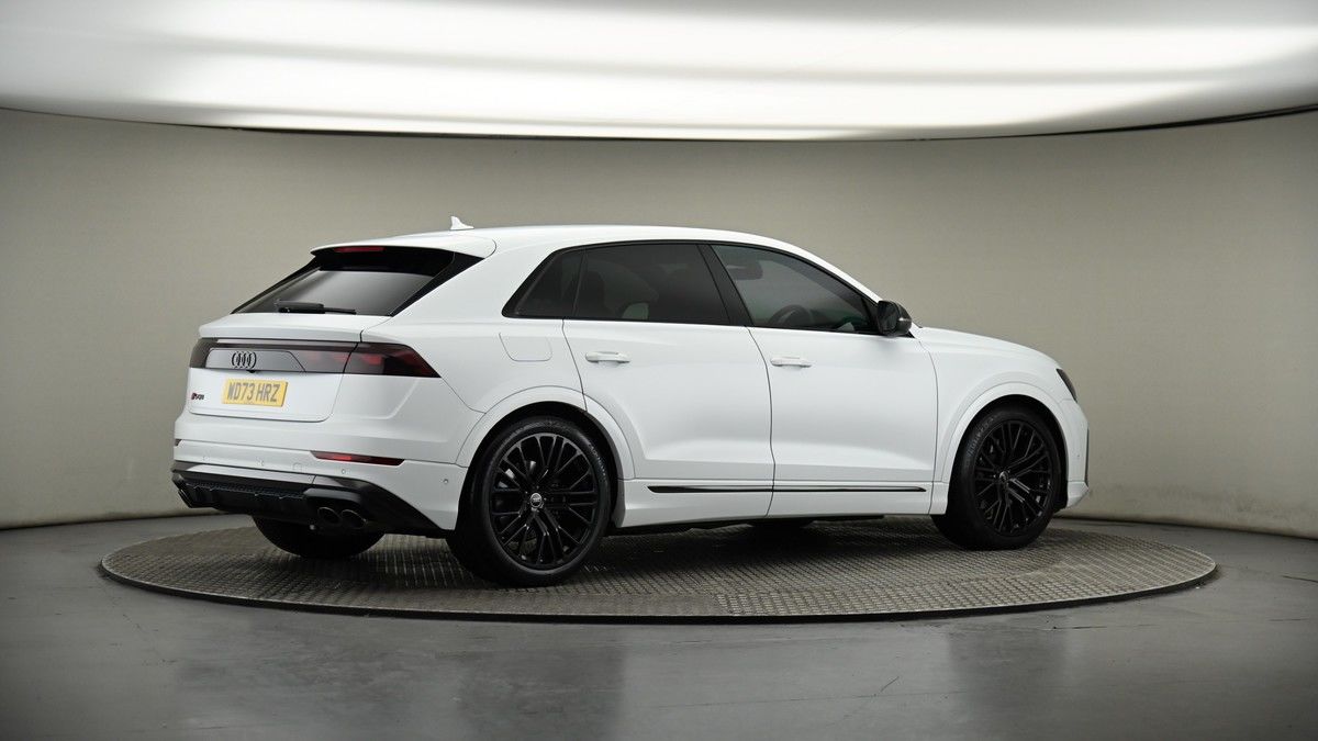 More views of Audi SQ8