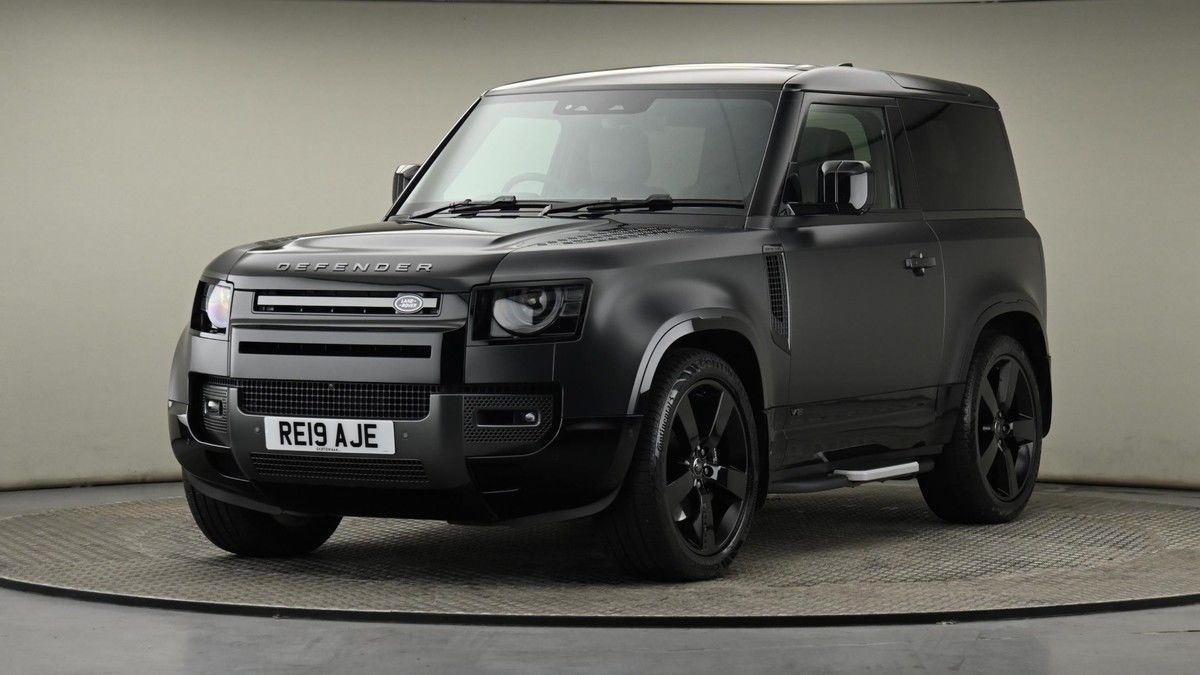 Land Rover Defender 90 Image 25