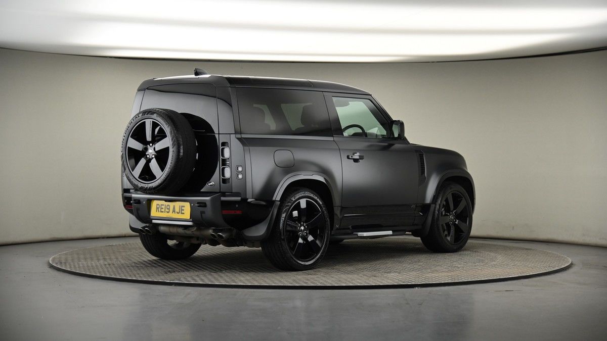 More views of Land Rover Defender 90