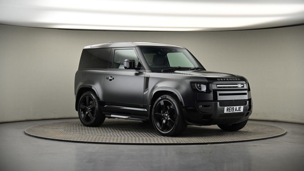 More views of Land Rover Defender 90