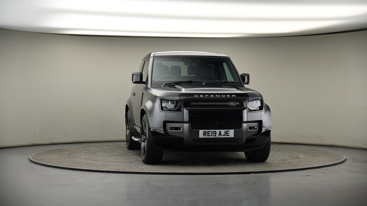 More views of Land Rover Defender 90
