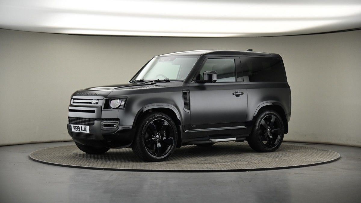 More views of Land Rover Defender 90