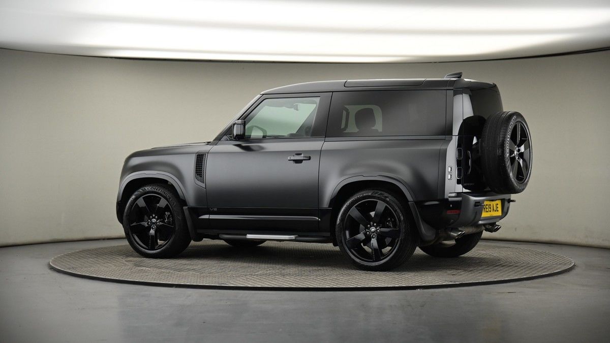 More views of Land Rover Defender 90