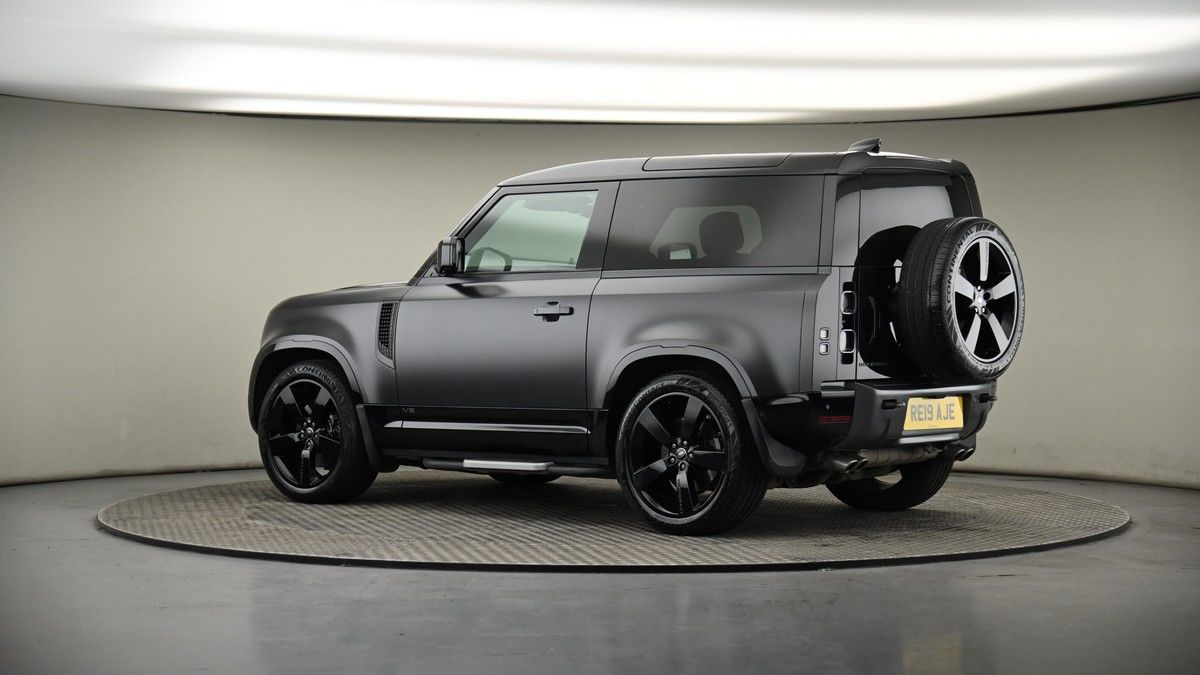 More views of Land Rover Defender 90