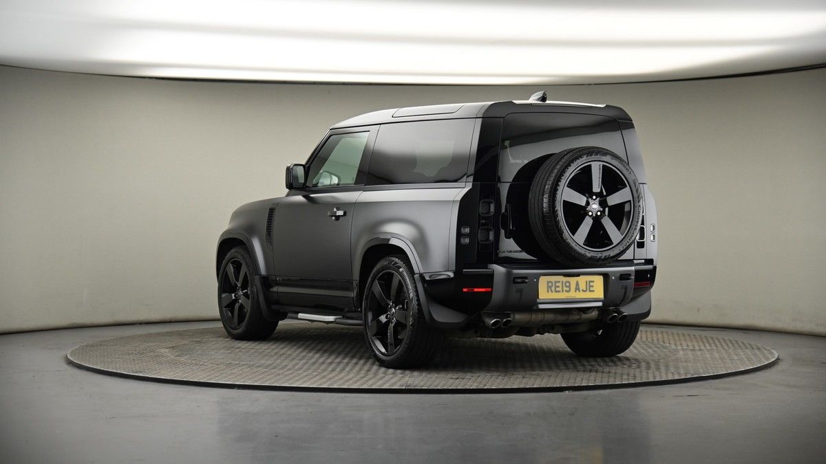More views of Land Rover Defender 90
