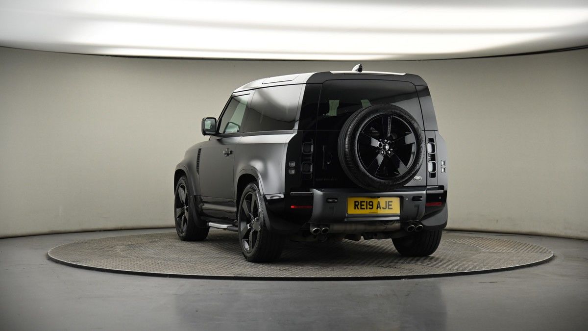 More views of Land Rover Defender 90