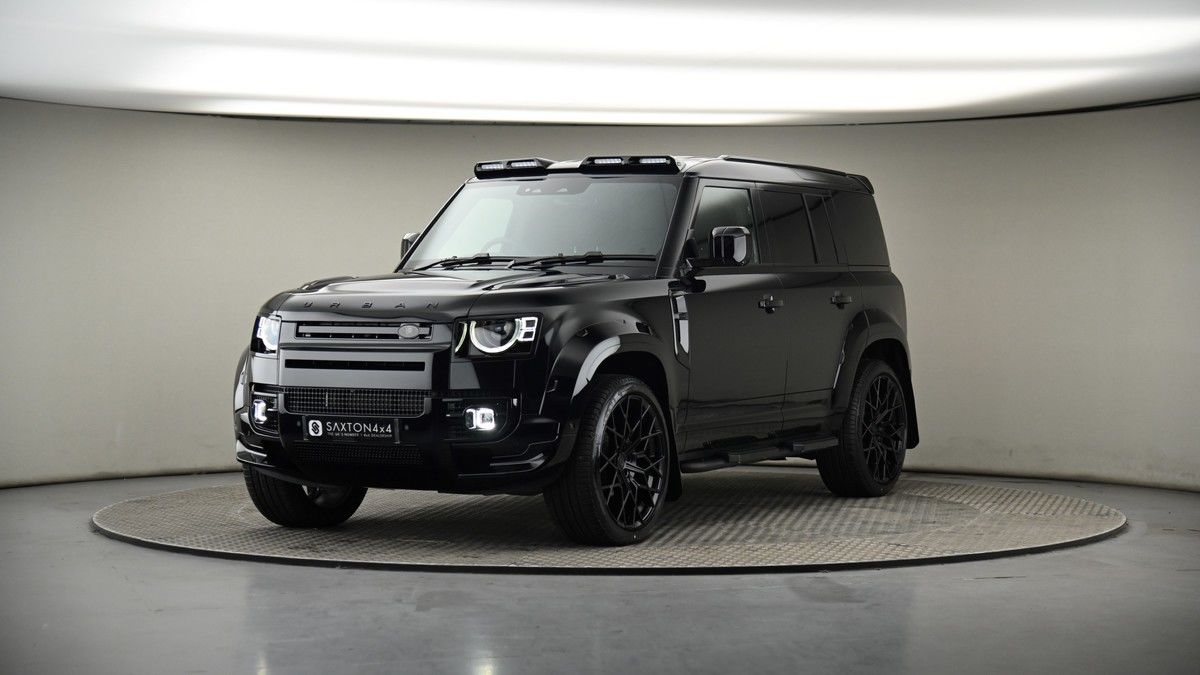 More views of Land Rover Defender 110