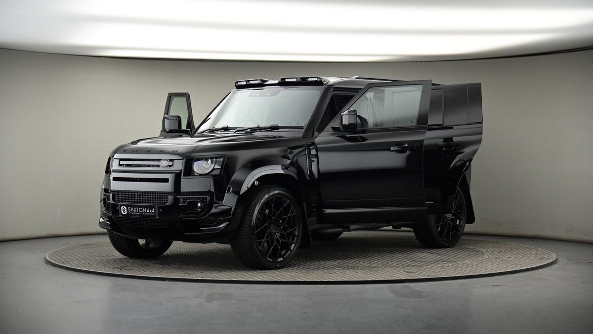 More views of Land Rover Defender 110