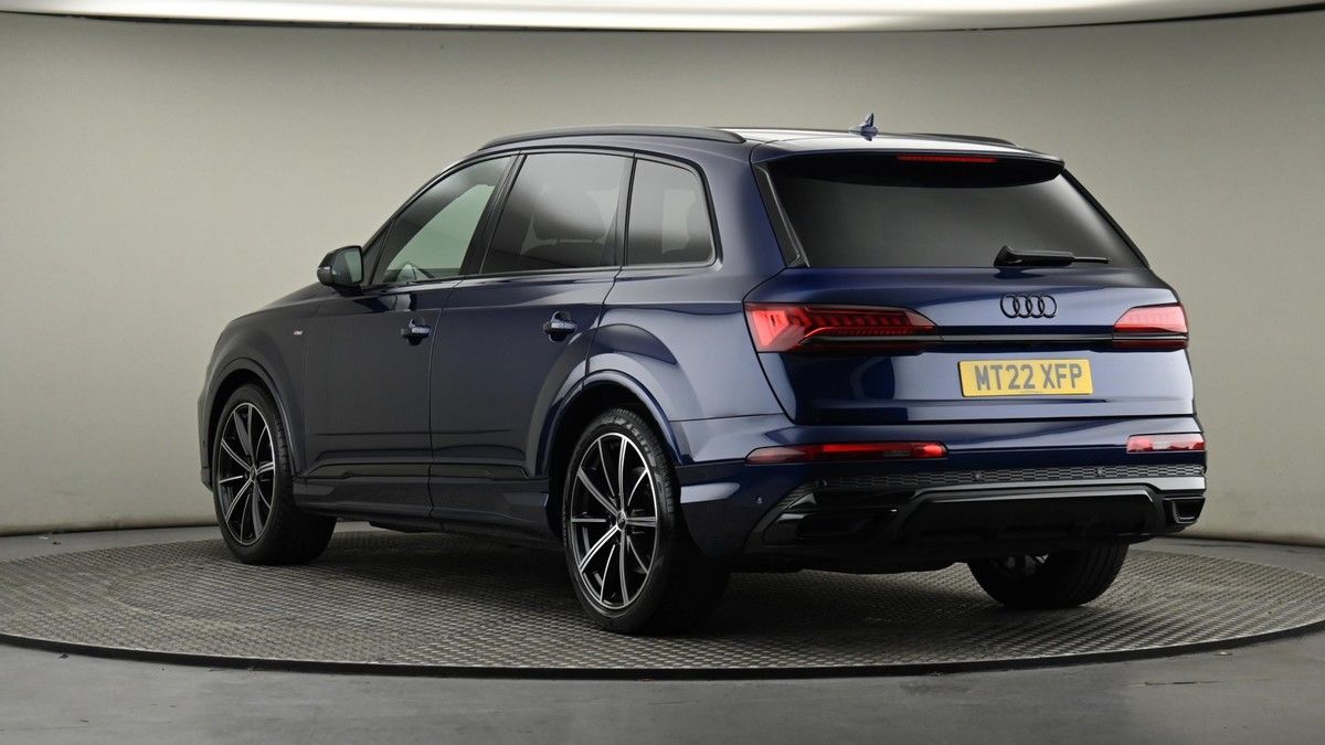 Audi Q7 Image 23