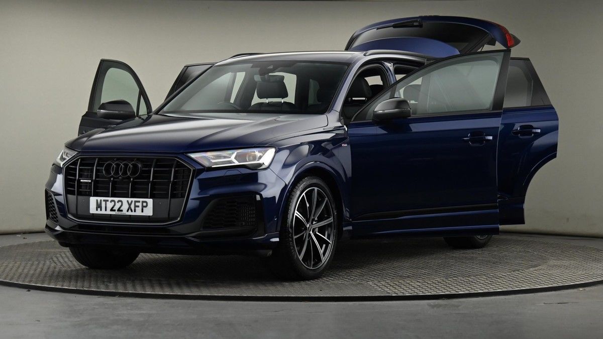 Audi Q7 Image 10